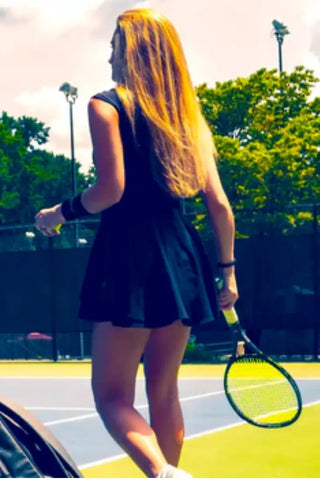 Stringing Techniques: How Professional Tennis Players Customize Their Racquets