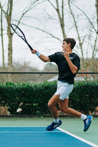 How to Choose the Best Tennis Racket Dampener for Your Playing Style